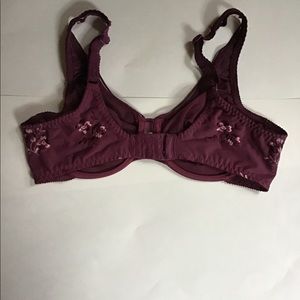 Olga Intimates & Sleepwear - Silky Plum VINTAGE Bra 36C Olga Intimates & Sleepwear - Silky Plum VINTAGE Bra 36C